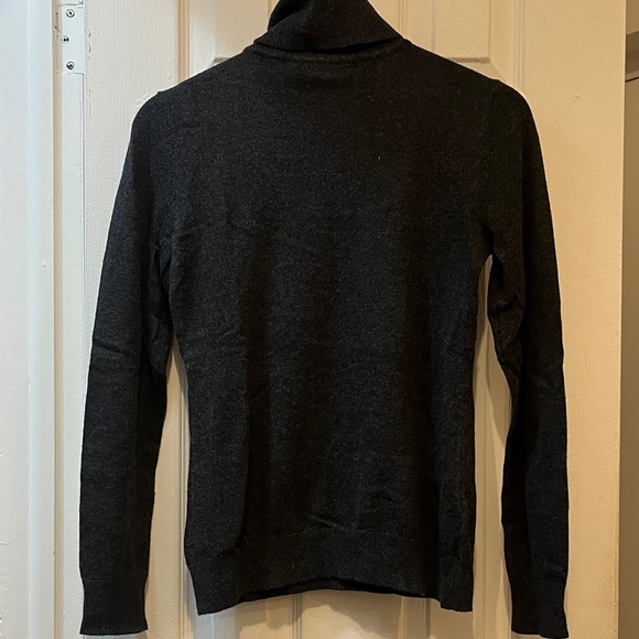 Ralph Lauren Women's Charcoal  Turtleneck Sweater - Picture 4 of 4